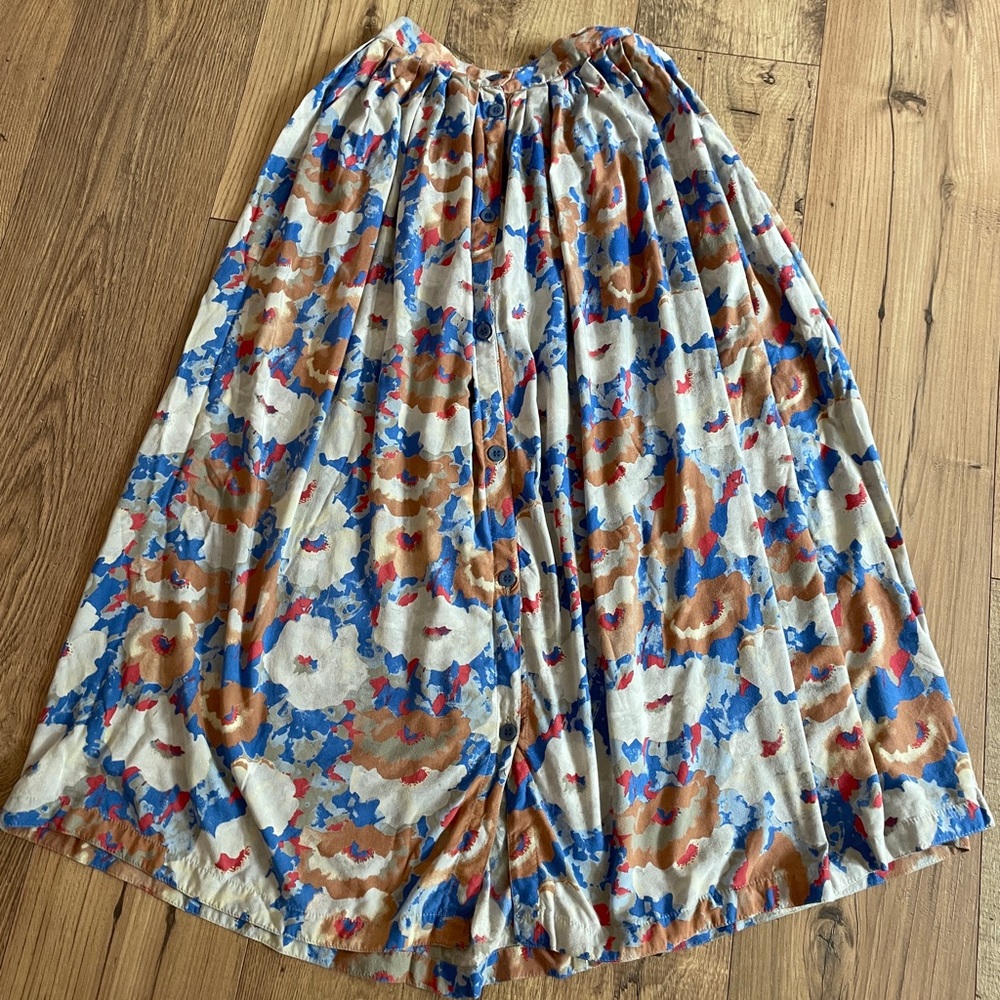 Vintage 80s 90s midi maxi pleated button front floral flowy skirt high waist